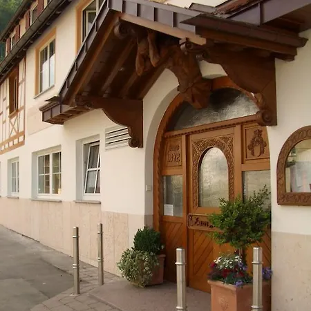 Zum 3*